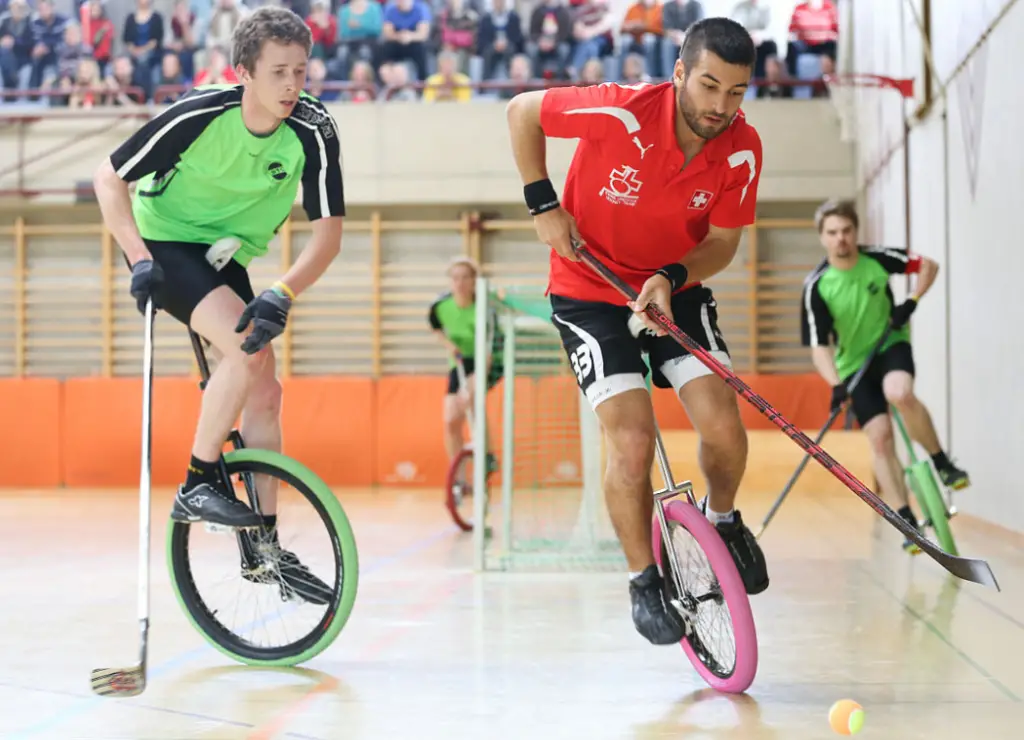 Unicycle hockey