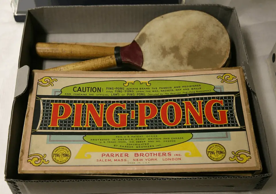 Parker brothers ping pong set