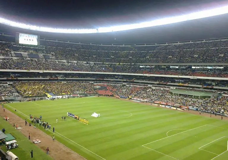 Top 10 Biggest Stadiums In Mexico - Stadium Freak