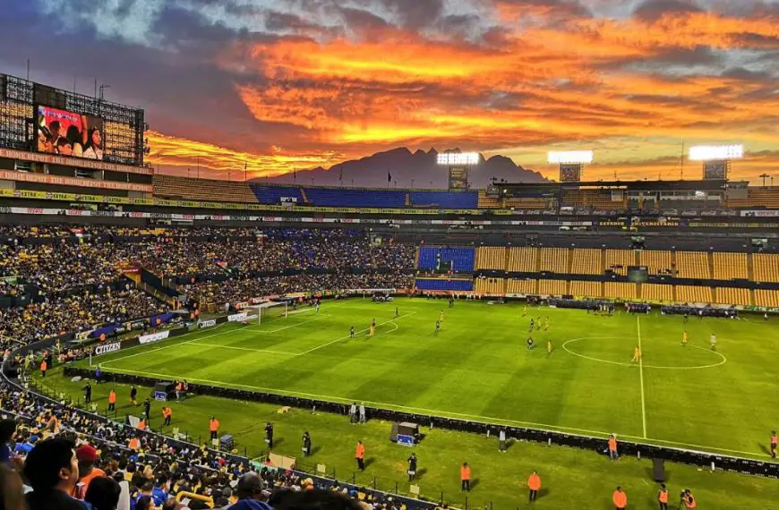 Top 10 Biggest Stadiums in Mexico