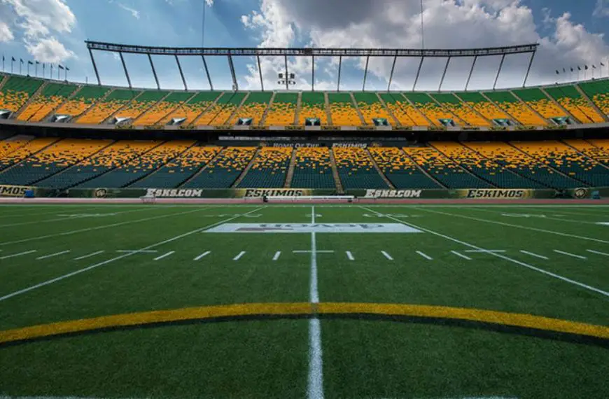 Top 10 Biggest Stadiums in Canada
