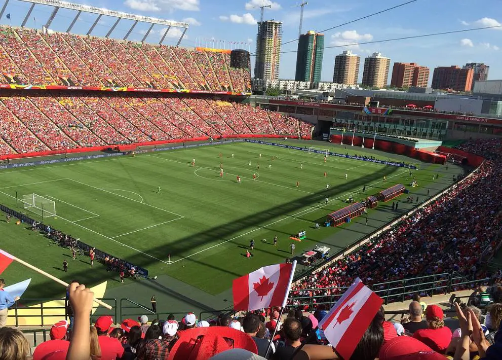 Commonwealth Stadium biggest stadiums in Canada