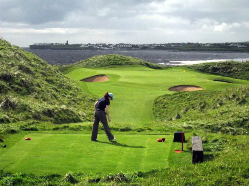 Is golf popular in Ireland